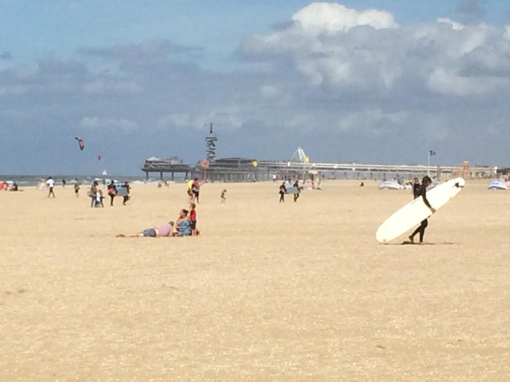 Sea & Dunes Den Haag Buitenkant foto