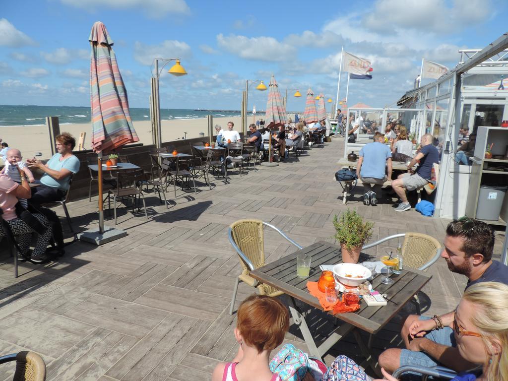 Sea & Dunes Den Haag Buitenkant foto