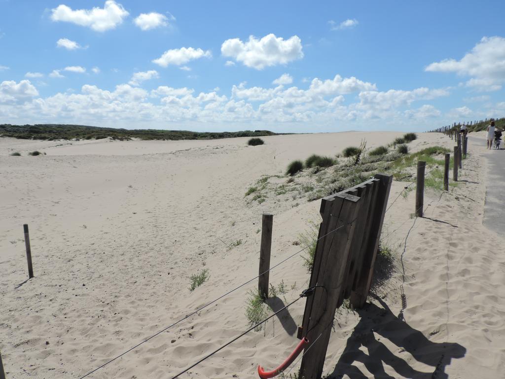 Sea & Dunes Den Haag Buitenkant foto